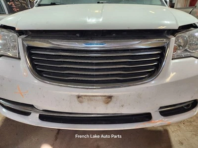 Parrilla superior cromada para 11-16 TOWN & COUNTRY 1285196 Foto 1 de 4