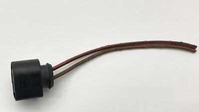 Conector de cableado de bomba de aire VW Audi 2021-2023 coleta de 2 cables OEM #1J0973752 Foto 1 de 4