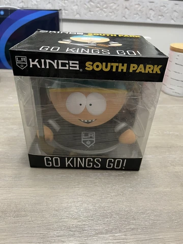 2015 LOS ANGELES KINGS South Park Cartman Bobblehead Figure *NIB* Cover