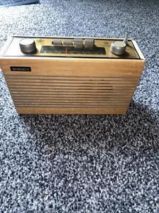 Roberts Radio R761, Black & Wood, circa 2000, LW-MW-FM - Working Condition - Picture 1 of 7