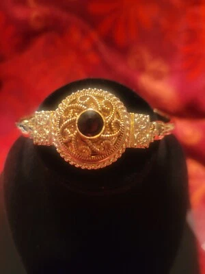 Pulsera Gingersnaps Oro Encantamiento con Uno 18mm Púrpura y Dorado A Presión Nuevo en Paquete Foto 1 de 4