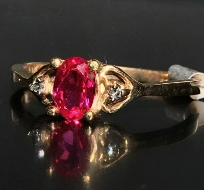 ANILLO ORO AMARILLO RUBÍ Y DIAMANTES TALLA 8 Foto 1 de 4