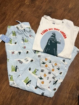 Old Navy Star Wars Christmas Womens Pjs Pajamas NWT NEW LARGE MEDIUM - Image 1 of 4