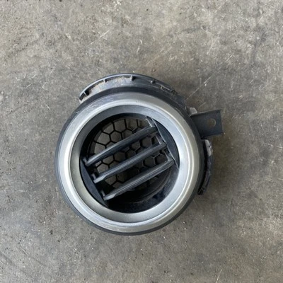 Nissan Versa 2020-2023 tablero ventilación aire conductor izquierdo  Foto 1 de 4