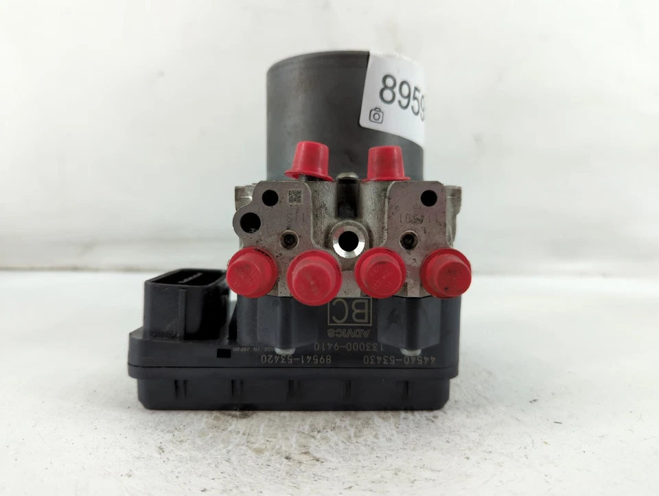 Módulo de control de bomba abs Lexus Is200t 2016-2016 KZYWA Foto 1 de 4