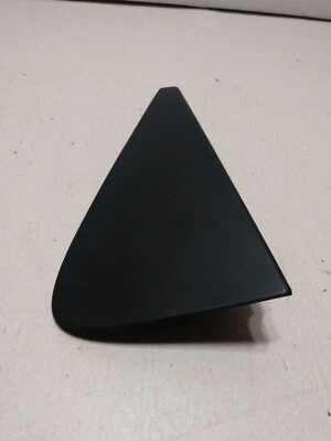 07-13 Suzuki SX4 Exterior Ventana Vidrio Tapa Moldura Tapa Derecha Trasera 33017S Foto 1 de 3