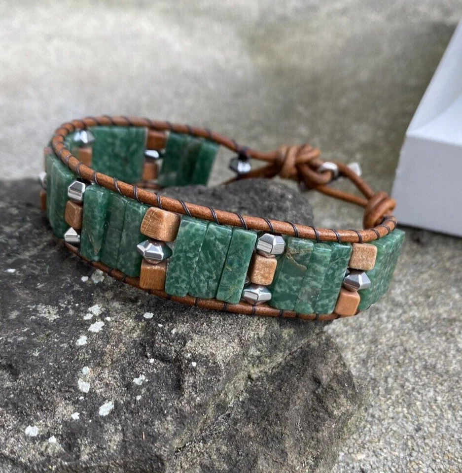 Pulsera envolvente de cuero marrón con cuentas de jade africano para hombre cuentas de madera cierre de palanca Foto 1 de 4