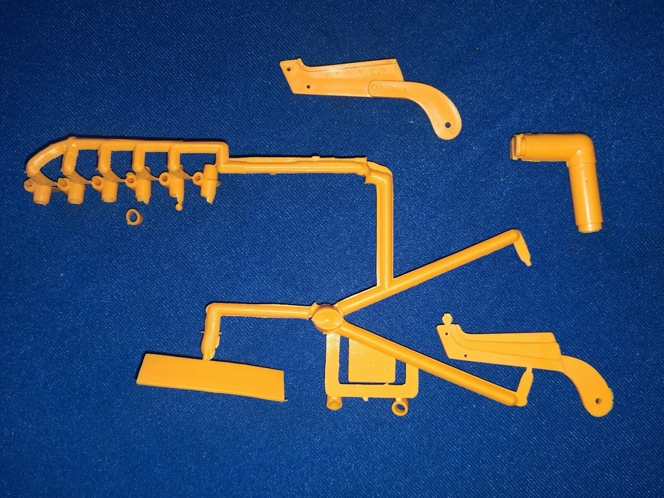 Pocher/Rivarossi 1:8 parti varie Rolls Royce Phantom II CABRIOLET 1934 - Immagine 1 di 1