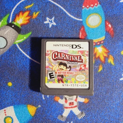 DEMO DS Carnival Games Not For Resale GPK Kiosk With Sticker RARE - Image 1 of 2