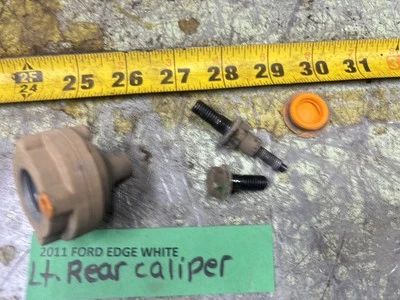 Juego de pernos de pinza de freno trasero izquierdo del lado del conductor Ford Edge 2011-2014 Foto 1 de 4