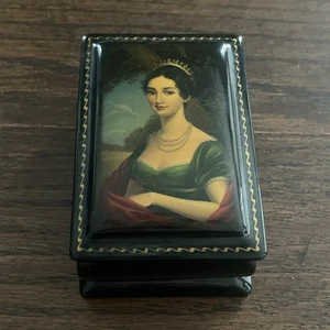Klassisches Frauenportrait russische Lackdose handgemalt Fedoskino Kunstwerk - Bild 1 von 11