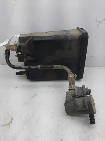 Bote de vapor de combustible GMC Sierra 1500 04-20 15137021 Foto 1 de 4