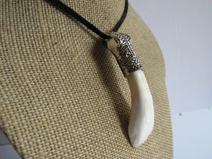 Buffalo Tooth Pendant Snake head Necklace Tribal Spirit Animal Jewelry N4387 - Picture 1 of 5