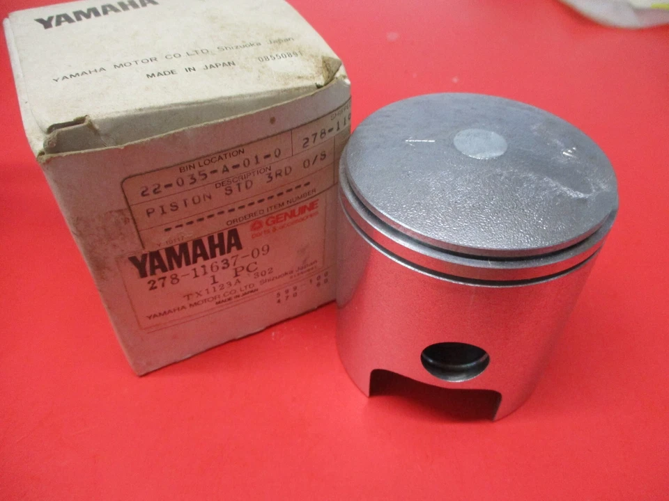 Nuevo de Lote Antiguo Original Yamaha 1970 1971 1972 R5 Pistón .75 278-11637-09 Foto 1 de 1