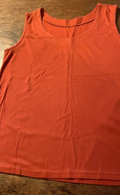 COLETE REVERSÍVEL CLÁSSICO WEEKENDERS EM RUBI TAMANHO M/M - Imagem 1 de 4