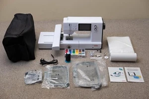 Bernette b70 DECO Embroidery Machine - Ex Display Barely Used, All Extras Includ - Picture 1 of 14