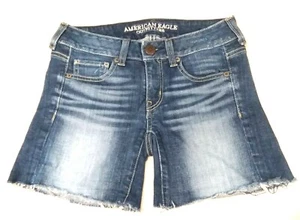 AMERICAN EAGLE Distressed Womens Sz 0 Blue Denim Shorts Whiskers Cut Off Stretch - Picture 1 of 9