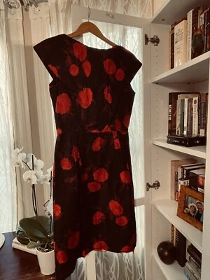 VESTIDO DE SEDA VINTAGE AÑOS 50 RETRO ROJO NEGRO FLORAL VAMPIRO Leslie Fay Foto 1 de 4