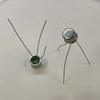 2n404 work-alike Germanium Transistors PNP High HFe for FUZZ pkg of 10 - Image 1 of 4