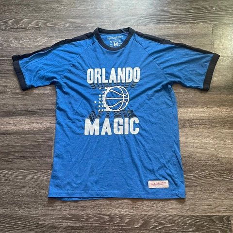 Orlando Magic Mitchell & Ness Hardwood Classic T Shirt Mens Medium Tailored Cover
