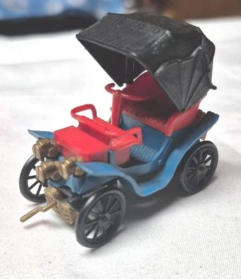 Винтаж 1895 Vis a Vis Peugeot G сделано во Франции пластиковая игрушка модель автомобиля классический - Изображение 1 из 4