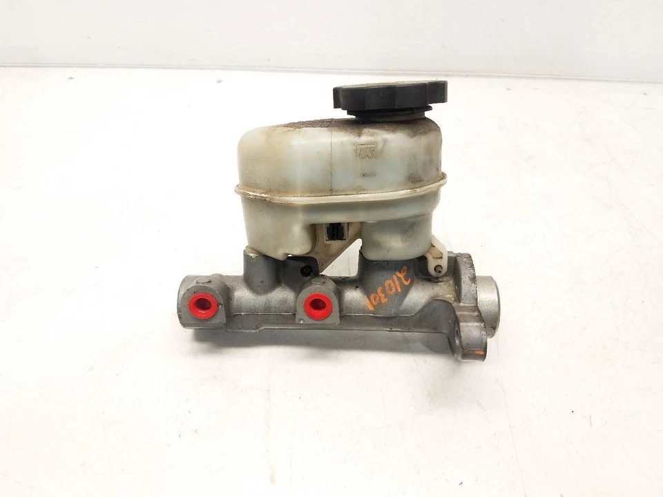 1998-08 Pontiac Grand Prix (3.8L / AT) Brake Master Cylinder W/ ABS & JL9 Brakes - Image 1 of 4