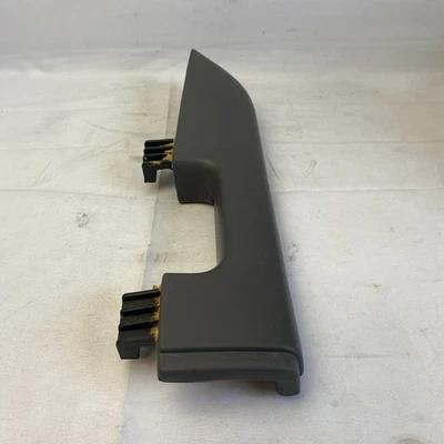 Ford F-150 1997-2003 panel puerta reposabrazos tirador manija pasajero lado derecho derecho gris Foto 1 de 4