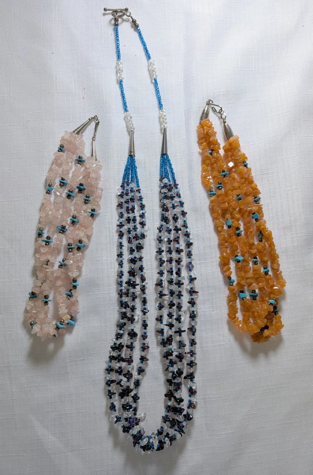 Lote de 3 piezas de collares de cuarzo y turquesa de 3 y 4 hilos de liquidación Foto 1 de 1