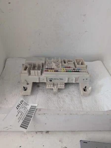 2008 mazada 3 junction relay fuse box 519217095 - Picture 1 of 7