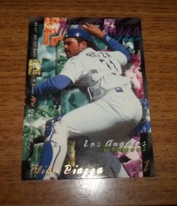 Mike Piazza 1995 Fleer Baseball Card #547 - Picture 1 of 2