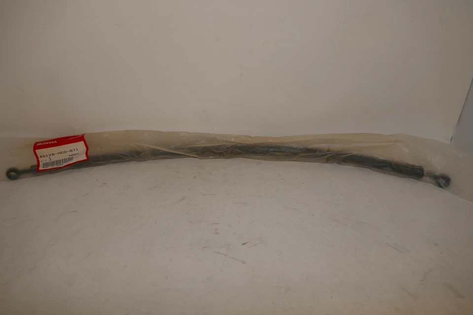 原始设备制造商本田前下制动软管 45128-HC0-671 TRX250X TRX300EX 1987-2006 — 第 1/1 张图片