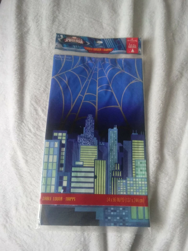 2 пластиковых настольных чехла Spider-Man 54 x 96 дюймов  Вечеринка день рождения HallMark новый - Изображение 1 из 4