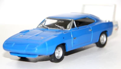UNIVERSAL HOBBIES USATO 1:43 AUTO DIE CAST DODGE CHARGER DAYTONA ART EDI 9 VARIE - Immagine 1 di 4