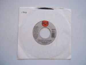 SHENANDOAH Leavin's Been A Long Time Comin / Young Too 45 RPM 7" Record 1992 RCA - Picture 1 of 6