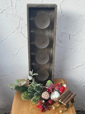 Adventkranz Holztablett Tannenzweige Holzschlitten Püppchen Weihnachtsdeko Deko - Bild 1 von 4