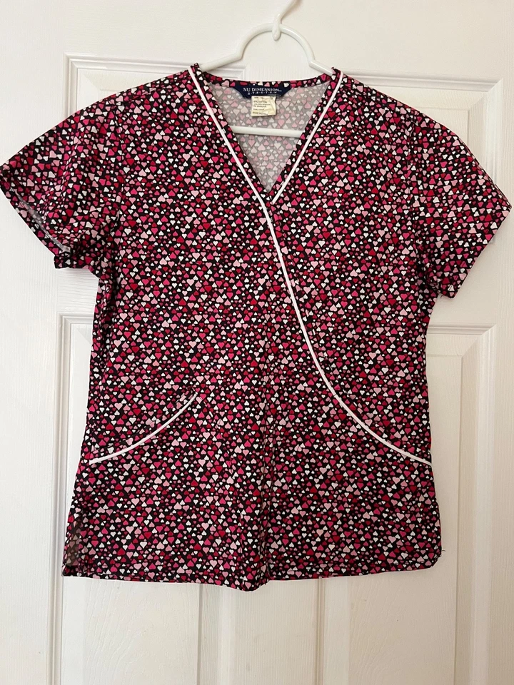 Nu Dimension Pink hearts stretch scrub top women XS - Image 1 of 1