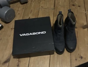 Vagabond Grace Nubuck Indigo Heeled Boots - Picture 1 of 6