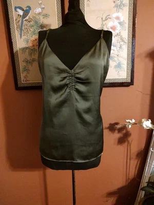 🌿🍂🌿 Hermosa Cami Tanque Acanalada Satinada Express Musgo Profundo Oliva Verde Ejército - XL Foto 1 de 4