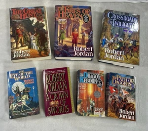 Robert Jordan Wheel Of Time Book Lot of 7 Titles in Pictures - Picture 1 of 11