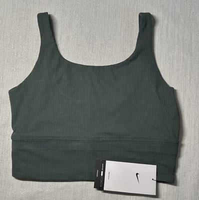 Nuevo con etiquetas Sujetador deportivo pequeño para mujer Nike Zenvy acanalado soporte ligero sin relleno verde Foto 1 de 4