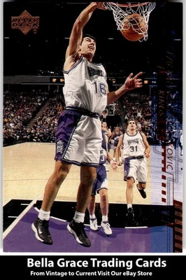 2000-01 Upper Deck Predrag Stojakovic #147 萨克拉门托国王队 NBA 篮球 — 第 1/2 张图片