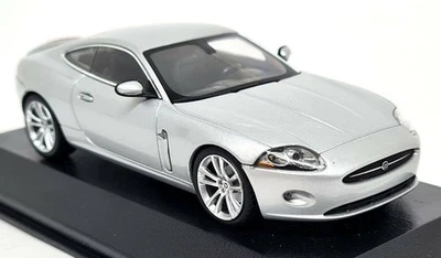 Minichamps 1/43 - Jaguar XK Coupe 2006 Liquid Silver Diecast Scale Model Car - Image 1 of 4