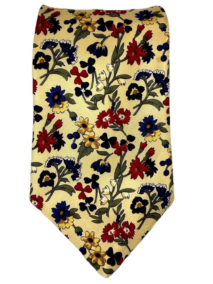 Corbata Burberry para hombre 100 % seda amarilla floral hecha en Inglaterra ancha 4” largo 58” usada en excelente estado Foto 1 de 4