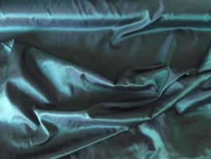 BOTTLE GREEN SHOT BLACK TAFFETA ORGANZA FABRIC, 112cm wide, EVENING FABRIC - Picture 1 of 2