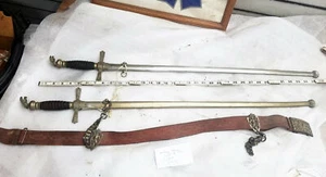 Coppia Spade Antica Cintura Clauberg Solingen Cavalieri Aquila Dorata Milizia 1890 - Foto 1 di 14