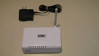 SMC BARRICADE SMCWBR14S-N4 Wireless N Router - Image 1 of 2