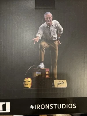 IRON STUDIOS Marvel Stan Lee Deluxe 1:10 Décimo Arte Escala Figura Estatua NUEVO Foto 1 de 3