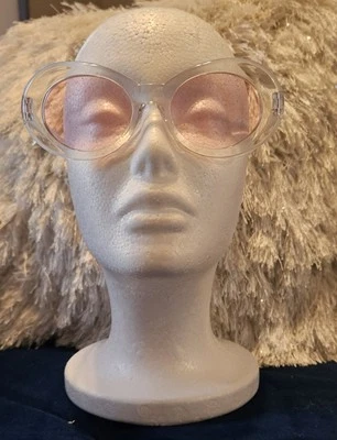 ÓCULOS DE SOL OVAL FEMININO/ADOLESCENTE LENTE GLITTER ARMAÇÃO TRANSPARENTE 100% PROTEÇÃO UV - Imagem 1 de 4