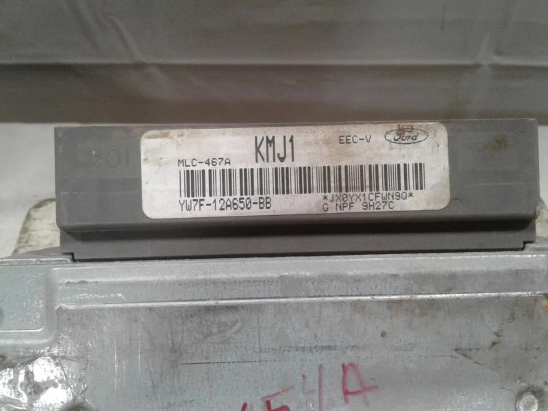 YW7F12A650BB 2000 FORD CROWN VICTORIA Motor Computadora ECM ECU PCM Módulo Foto 1 de 3