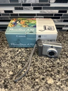 Canon PowerShot Digital Camera A70 3.2MP 3x Optical Zoom W/ Box PARTS ONLY - Picture 1 of 9